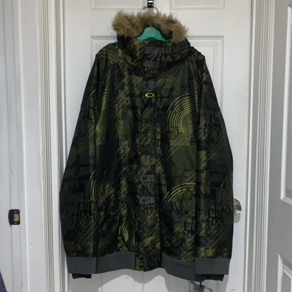 Oakley Men’s Ski Jacket - XXL